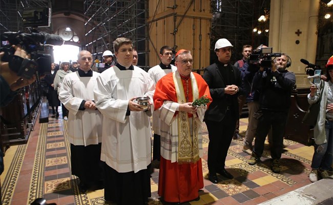 Kardinal Bozanić blagoslovio početak radova na obnovi kompleksa katedrale i Nadbiskupskog dvora